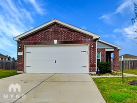 627 Coyote Cyn Ct in Magnolia, TX - Building Photo