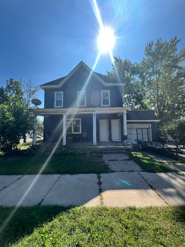 property at 104 N Rural St
