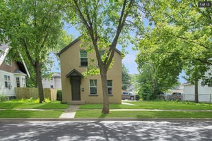 620 8th Ave S in St. Cloud, MN - Building Photo