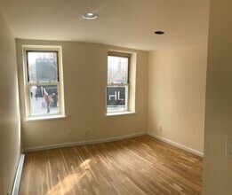 WEST BROADWAY in New York, NY - Building Photo - Building Photo