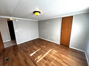 222 B St in Converse, TX - Building Photo - Building Photo