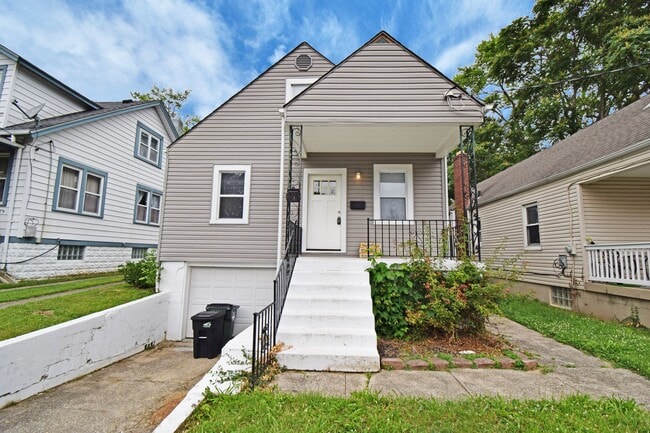 property at 1918 Sterling Ave