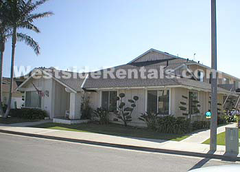 18331 Patterson Ln, Unit 3 in Huntington Beach, CA - Building Photo