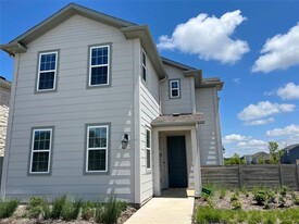 920 16th St in Argyle, TX - Building Photo