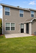 Vineyard Creek Apartments in Griffin, GA - Building Photo - Building Photo