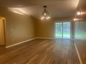 1267 Jefferyscot Dr in Crestview, FL - Building Photo - Building Photo
