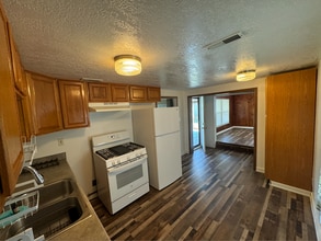 2838 Dean Ave in Des Moines, IA - Building Photo - Building Photo
