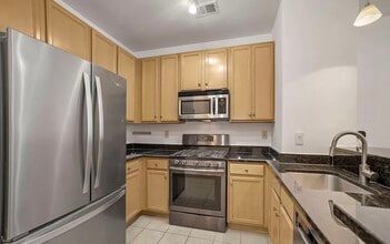 2665 Prosperity Ave, Unit 246 in Fairfax, VA - Building Photo - Building Photo
