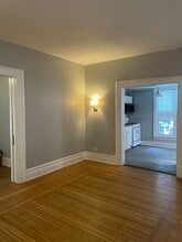 405 Elmwood Ave in Buffalo, NY - Building Photo - Building Photo