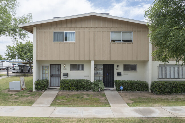 Bethany Crest Cooperative in Phoenix, AZ - Building Photo - Building Photo