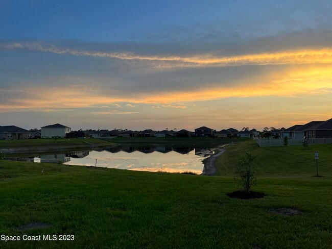 388 Guinevere Dr SW in Melbourne, FL - Building Photo - Building Photo