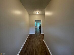 481 Providence Run Way SE in Lawrenceville, GA - Foto de edificio - Building Photo
