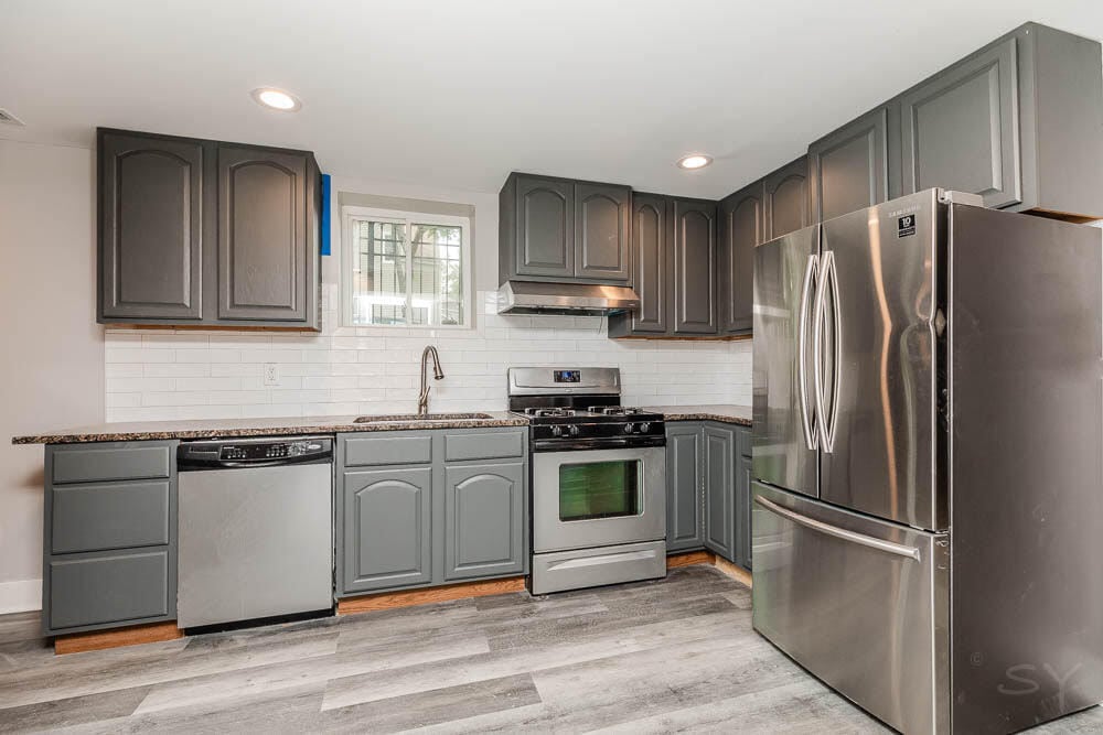 2200 N Kenneth Ave, Unit #G in Chicago, IL - Foto de edificio