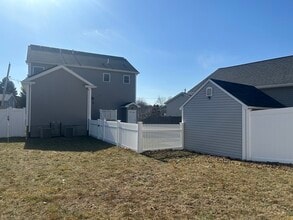 39 Circle Hill Rd in Salem, MA - Building Photo - Building Photo