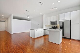 3839 McKinney Ave in Dallas, TX - Building Photo - Building Photo