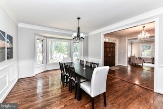 2030 Spring Branch Dr in Vienna, VA - Building Photo - Building Photo