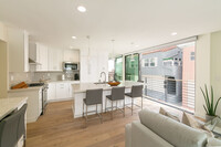 129 Gull St, Unit 0 in Manhattan Beach, CA - Building Photo - Building Photo