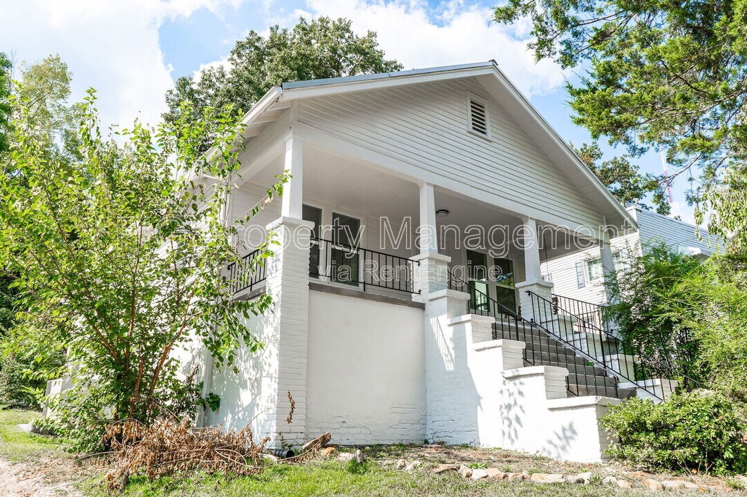 911 Freemason St in Knoxville, TN - Building Photo
