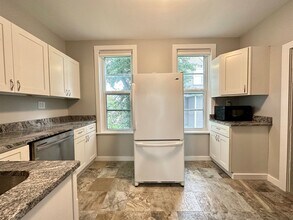 3905 W 6th St in Duluth, MN - Building Photo - Building Photo