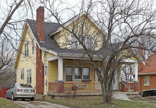 3359 McHenry Ave in Cincinnati, OH - Building Photo - Building Photo