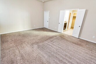18011 Oliveria Way in Houston, TX - Building Photo - Building Photo