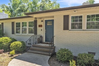 822 Sharonwood Dr in Anderson, SC - Building Photo - Building Photo