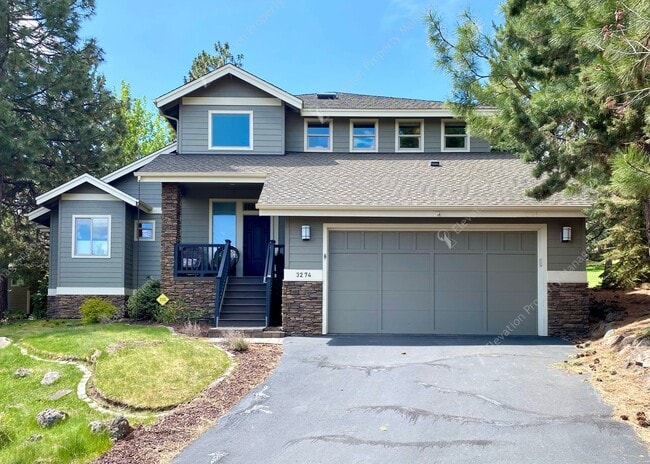 property at 3274 NW Fairway Heights Dr