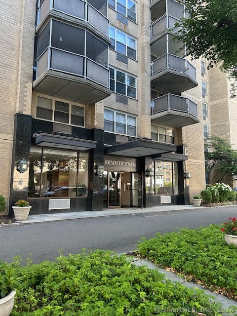property at 50 Glenbrook Rd