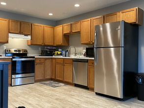 151 Lake Ave in Balaton, MN - Building Photo - Building Photo