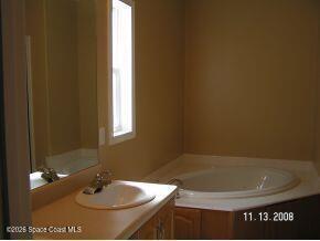 1130 Grapefruit Rd SE in Palm Bay, FL - Building Photo - Building Photo