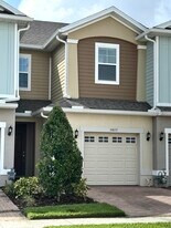 5822 Spotted Harrier Wy in Lithia, FL - Building Photo