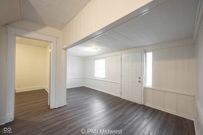 863 N Oakland Ave in Indianapolis, IN - Building Photo - Building Photo