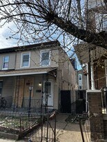 4816 Darrah St in Philadelphia, PA - Building Photo