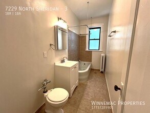 7229 N Sheridan Rd in Chicago, IL - Building Photo - Building Photo