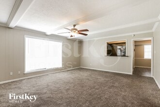 17415 Rustic Pine Trail in Houston, TX - Foto de edificio - Building Photo