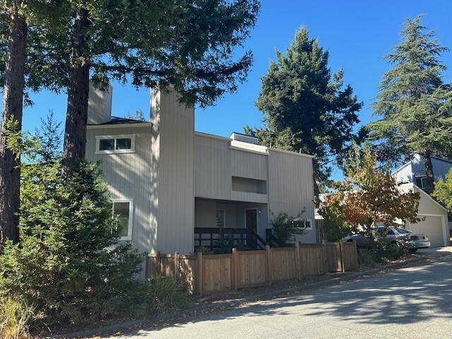 289 Crows Nest Dr in Boulder Creek, CA - Foto de edificio - Building Photo