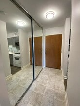 1880 Bonnie Ln in Hoffman Estates, IL - Building Photo - Building Photo