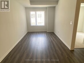 131 Honeycrisp Cres in Vaughan, ON - Building Photo - Building Photo