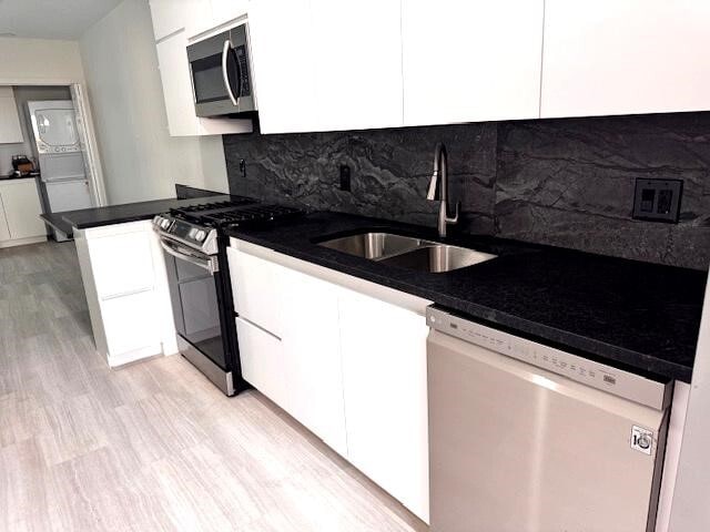 property at 2901 Isabella St