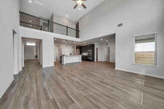 604 Spindrift Ln in Leander, TX - Building Photo - Building Photo