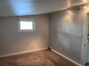 1511 W Green St in Champaign, IL - Building Photo - Building Photo