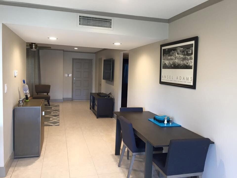 8209 E McDonald Dr in Scottsdale, AZ - Building Photo
