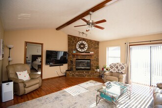 4901 N Rogers Dr in Stillwater, OK - Building Photo - Building Photo