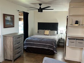 1943 Cr 321 in Glen Rose, TX - Building Photo - Building Photo