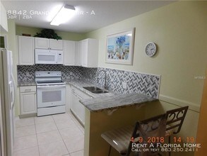 8842 Grand Palms Cir in Kissimmee, FL - Building Photo - Building Photo