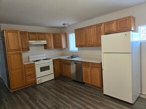 17629 Prospect St in Melvindale, MI - Building Photo - Building Photo