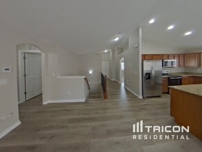 884 Deschutes Dr in Colorado Springs, CO - Building Photo - Building Photo