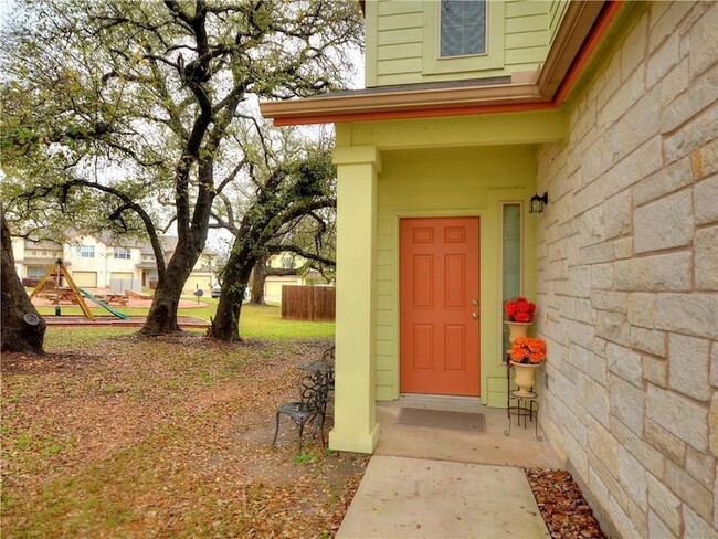 2410 Great Oaks Dr, Unit 902 in Round Rock, TX - Building Photo - Building Photo