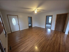 3232 Court St in Saginaw, MI - Building Photo - Building Photo