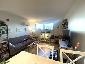 9 Soden St, Unit 007 in Cambridge, MA - Building Photo - Building Photo